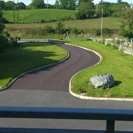 Dunn Court House Woodford (Kerry)