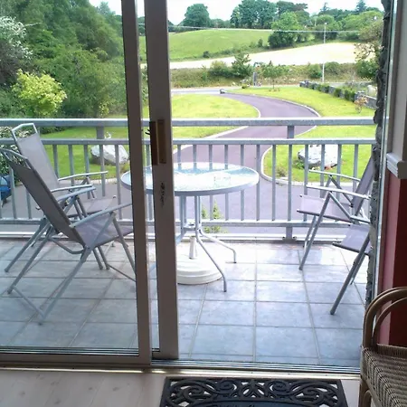 Dunncourt House 3* Woodford (Kerry)