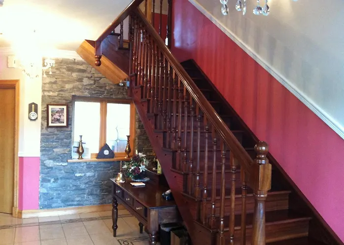 Dunncourt House Nocleg ze śniadaniem 3*